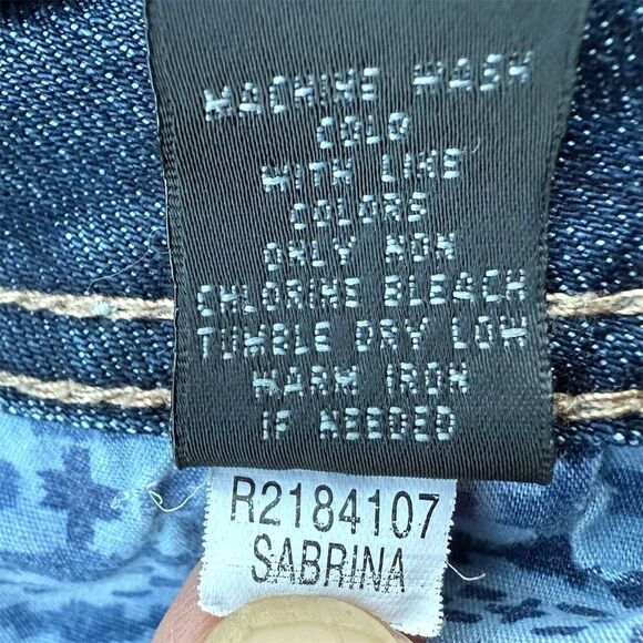 Rue 21 Women's Cropped Blue Denim Jeans Size 13/14 Stretchy - Picture 7 of 10